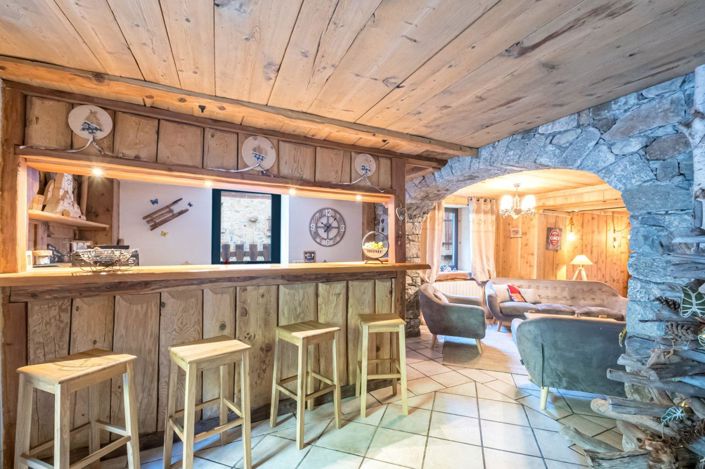 Image No.13-8 Bed House for sale