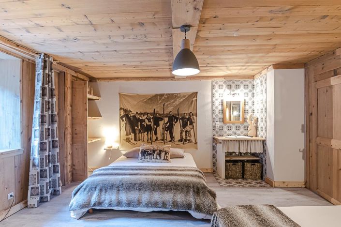 Image No.7-8 Bed House for sale