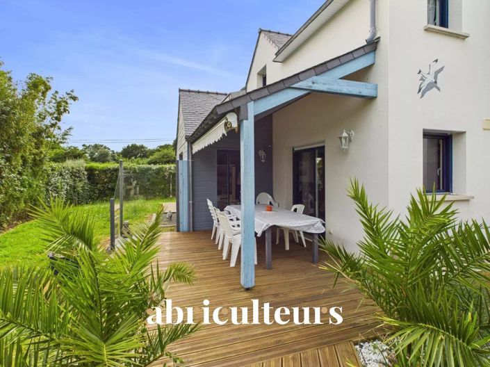 Image No.1-4 Bed House for sale