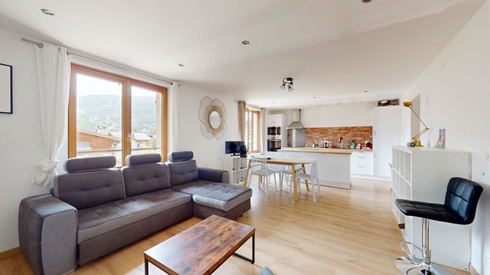 Image No.1-3 Bed Apartment for sale