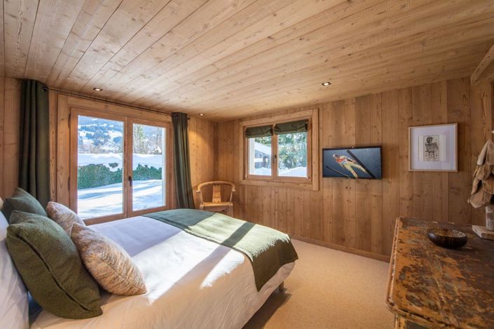 Image No.16-5 Bed House for sale