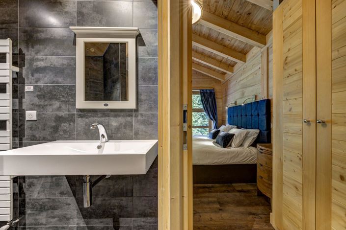 Image No.16-4 Bed House for sale