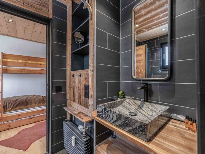 Image No.11-3 Bed Apartment for sale