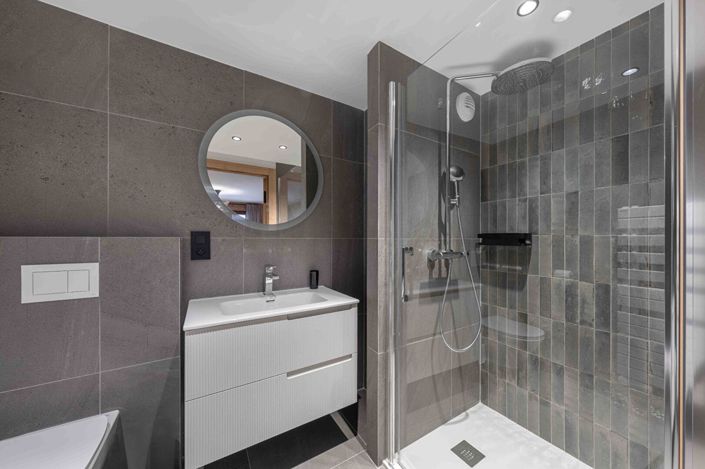 Image No.10-3 Bed Apartment for sale