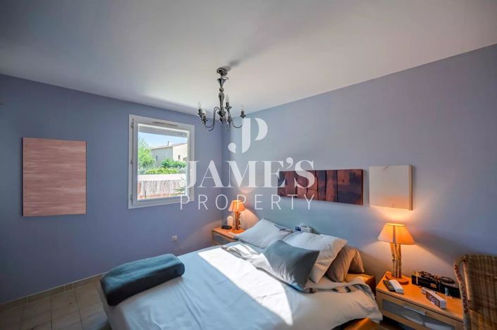 Image No.5-3 Bed House for sale