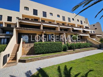 2 Bed Apartment for sale