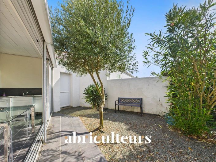 Le Grand-Village-Plage, House