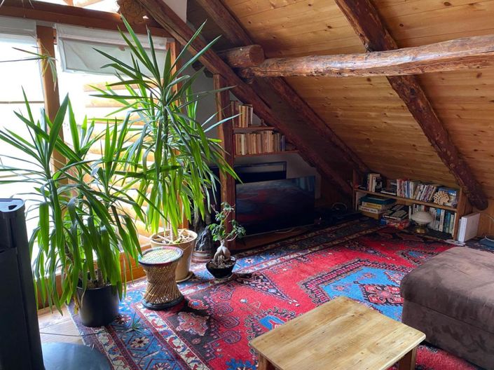 Image No.1-7 Bed House for sale