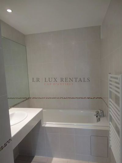 Image No.8-Propriété de 1 chambre à vendre à Antibes