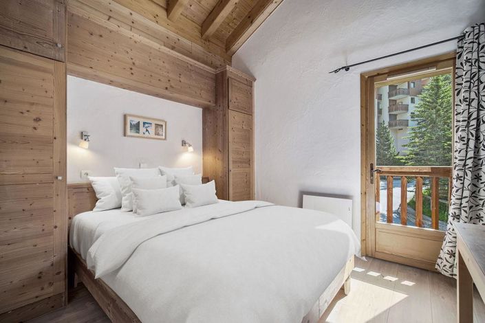 Image No.8-6 Bed Apartment for sale