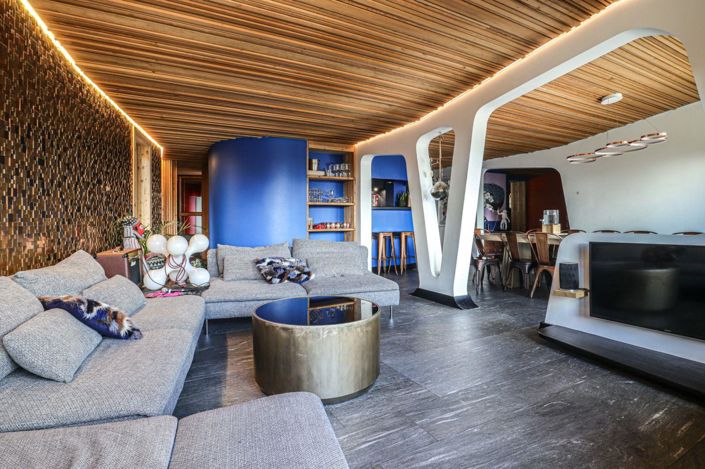 Image No.1-6 Bed Apartment for sale
