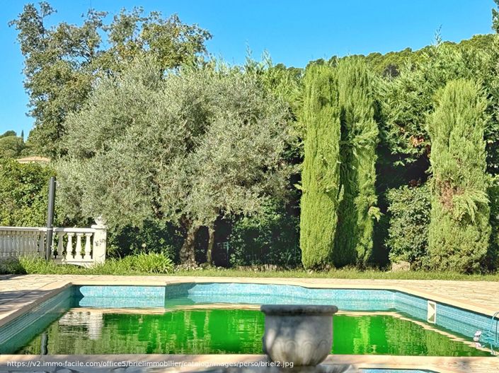 Image No.17-4 Bed House for sale