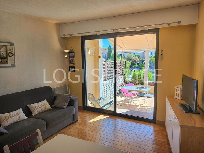 Image No.2-Appartement de 1 chambre à vendre à Grimaud