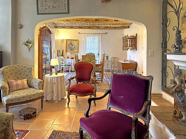 Image No.12-3 Bed House for sale