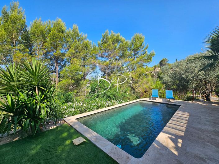 Image No.3-5 Bed House for sale