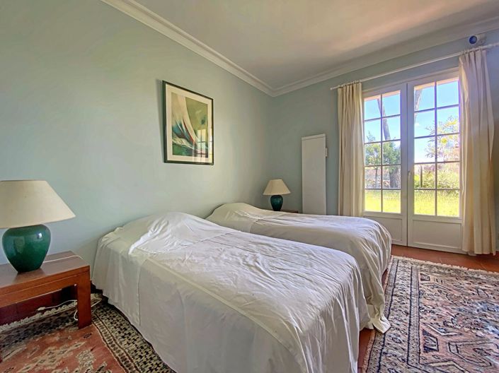 Image No.13-3 Bed House for sale