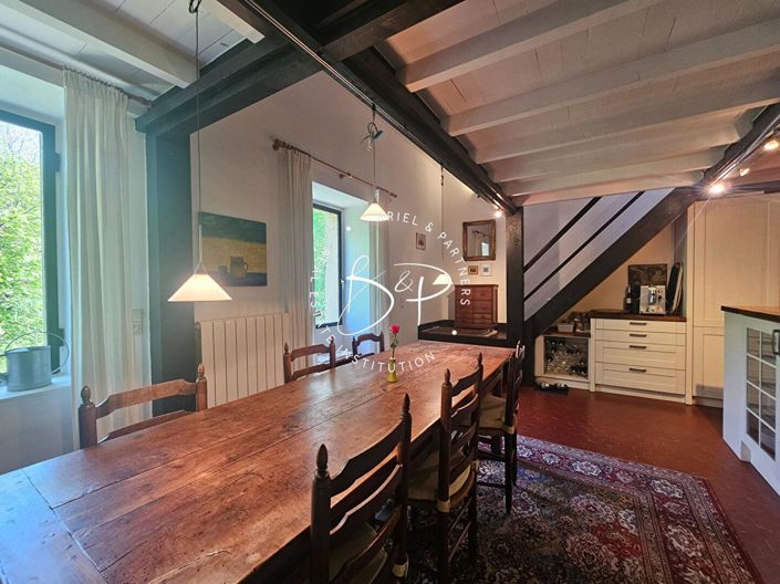 Image No.11-3 Bed House for sale