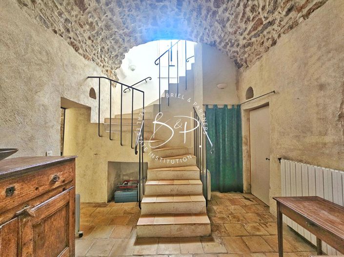 Image No.13-3 Bed House for sale