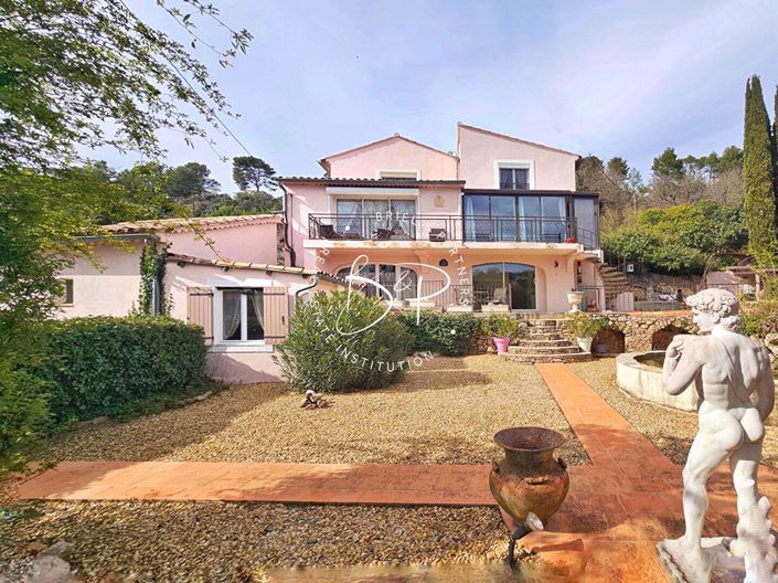 Image No.2-7 Bed House for sale