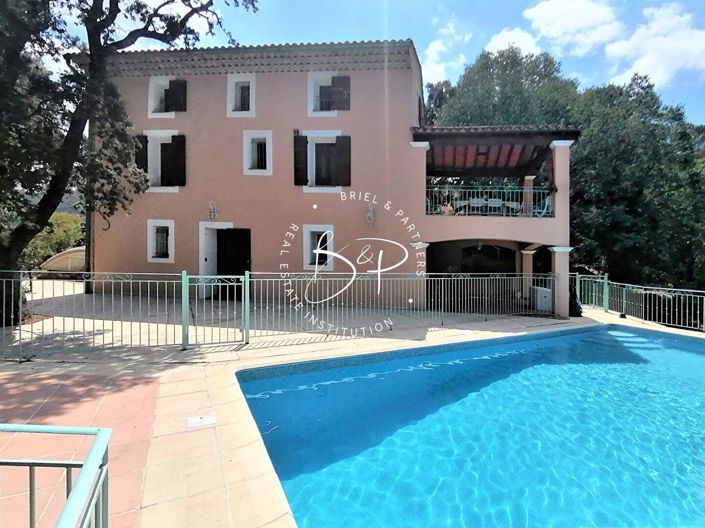 Image No.17-4 Bed House for sale