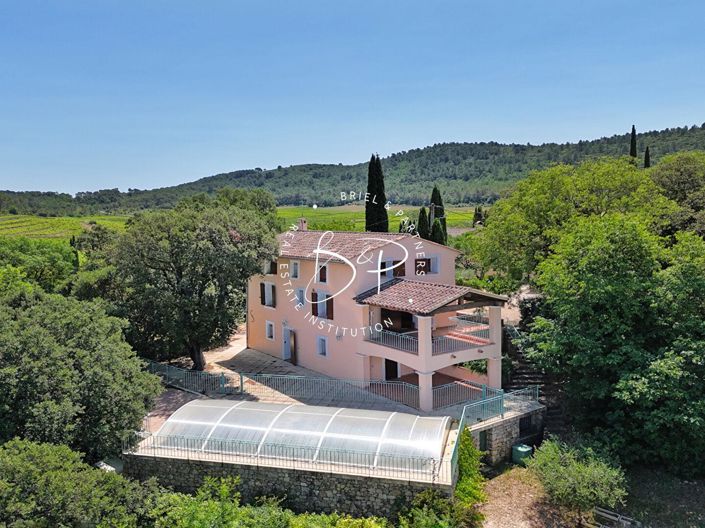 Image No.2-4 Bed House for sale