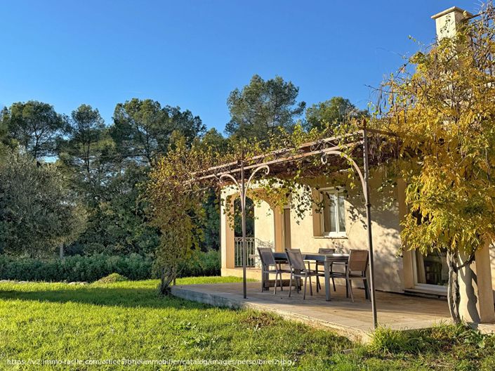 Image No.7-5 Bed House for sale