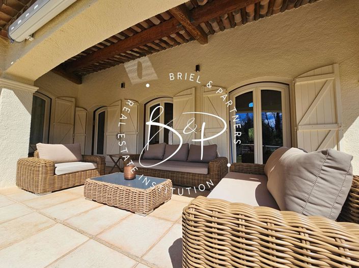 Image No.17-4 Bed House for sale