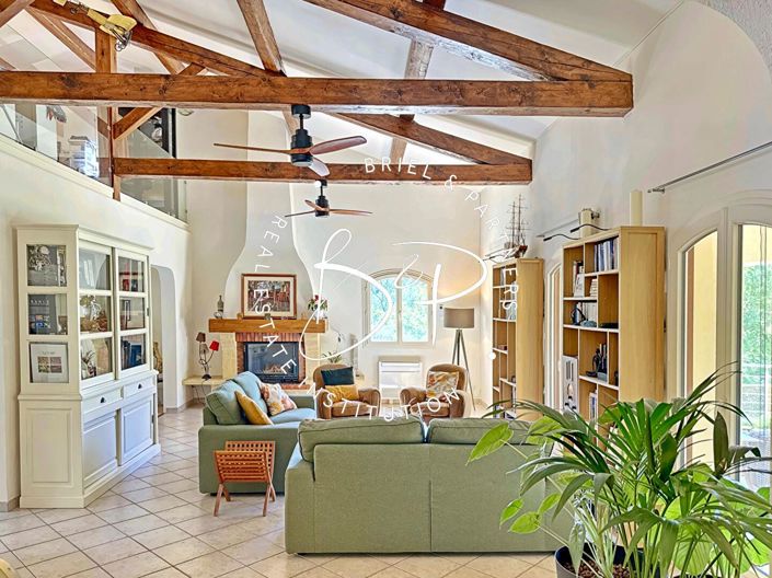 Image No.8-4 Bed House for sale