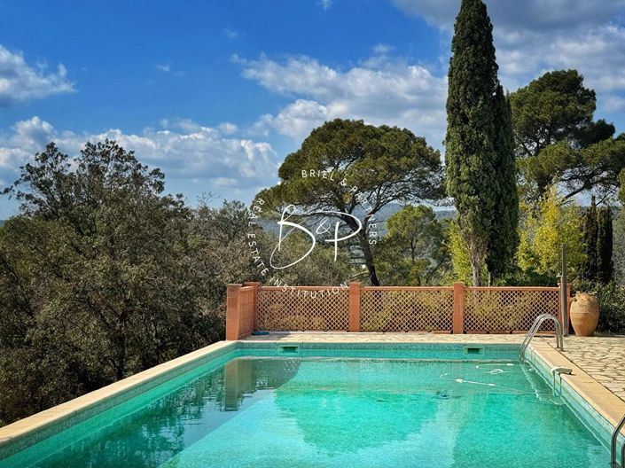 Image No.4-7 Bed House for sale