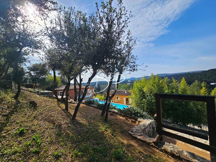 Image No.4-8 Bed House for sale