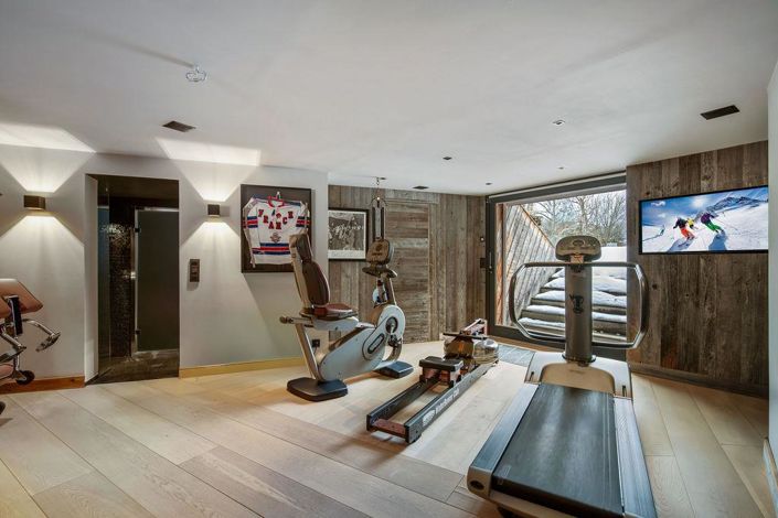 Image No.5-5 Bed Property for sale