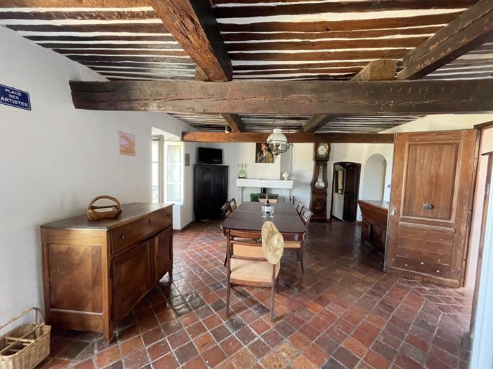 Image No.6-4 Bed House for sale