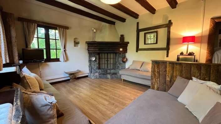 Image No.3-5 Bed House for sale