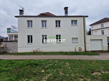 1 - Baume-les-Dames, House