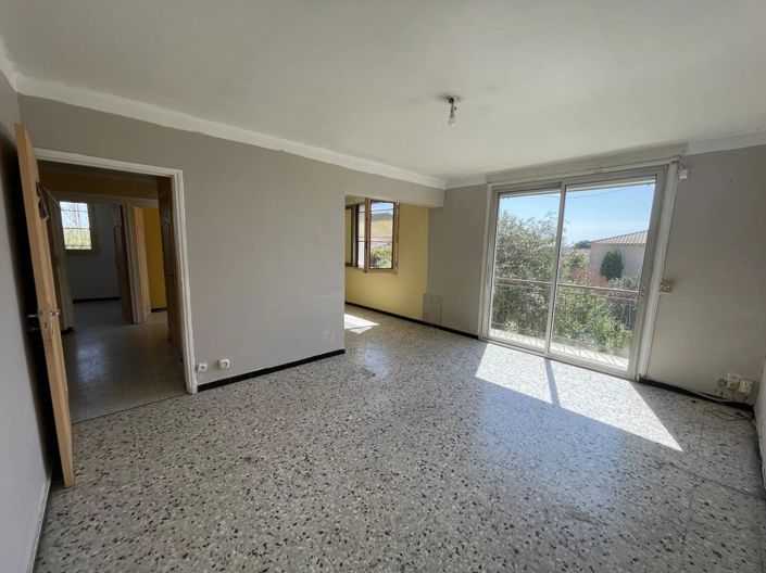 Image No.1-3 Bed House for sale