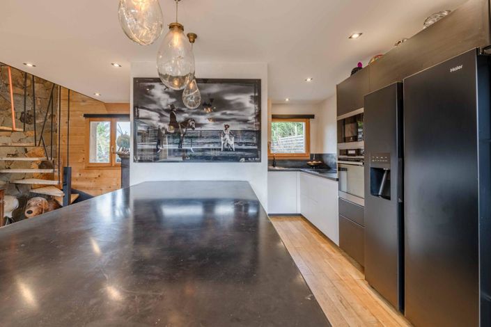 Image No.11-5 Bed House for sale