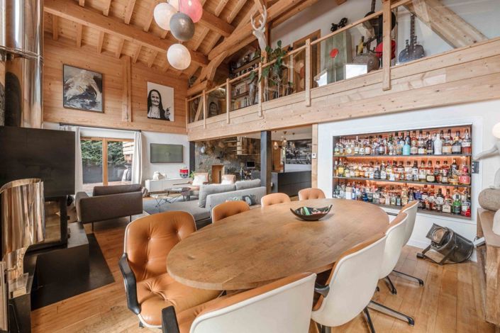 Image No.2-5 Bed House for sale