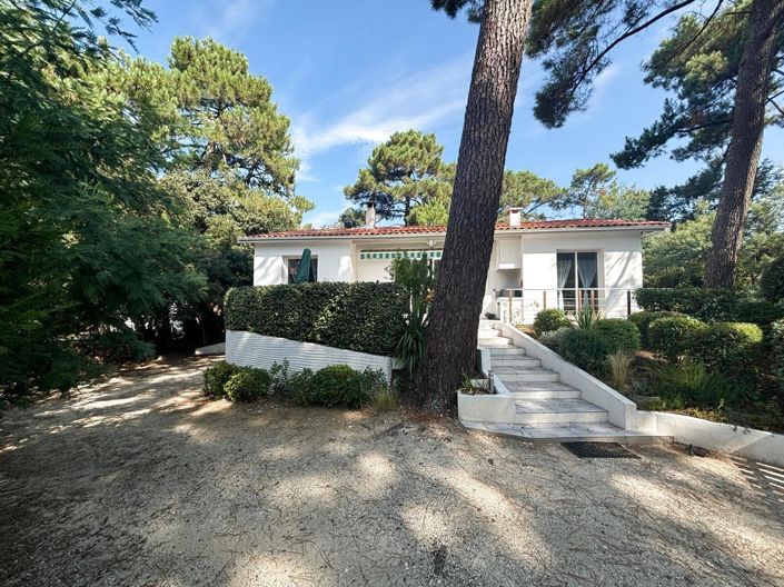 Image No.2-3 Bed House for sale