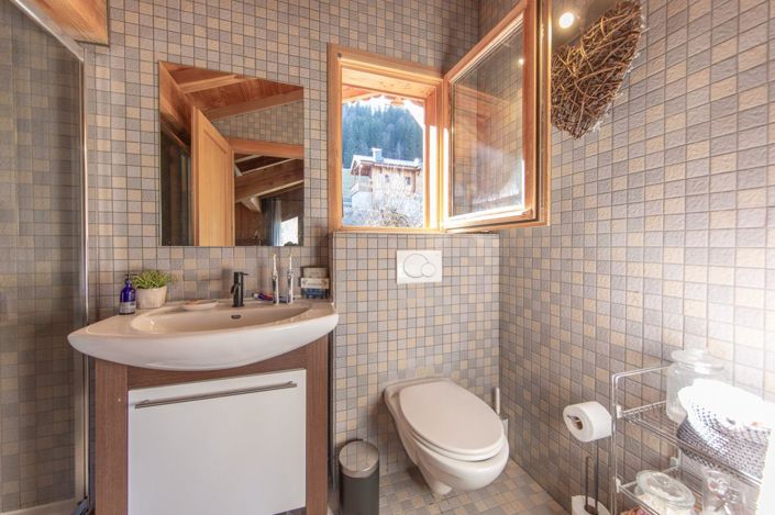 Image No.11-5 Bed House for sale