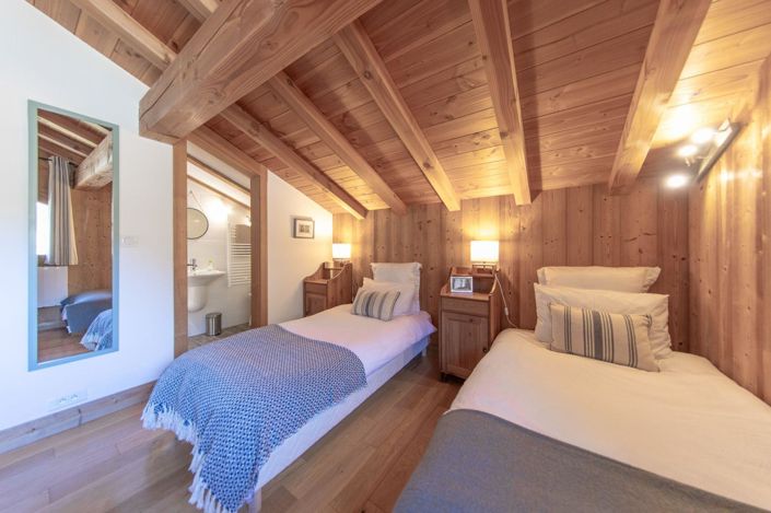 Image No.14-5 Bed House for sale