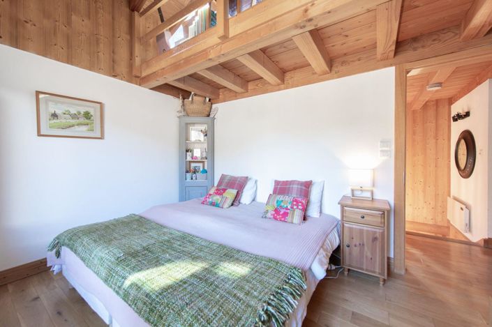 Image No.16-5 Bed House for sale