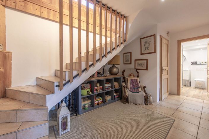 Image No.4-5 Bed House for sale