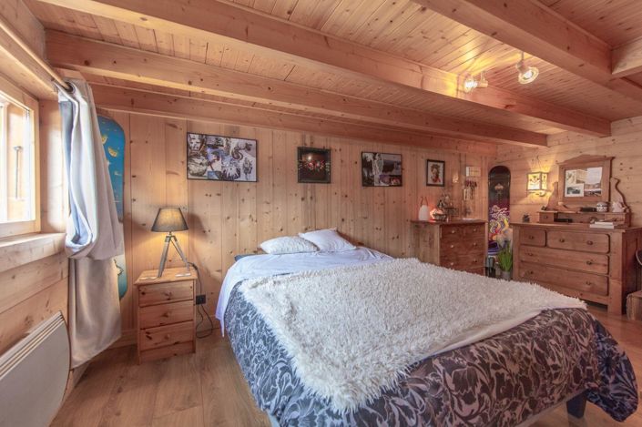 Image No.6-3 Bed House for sale