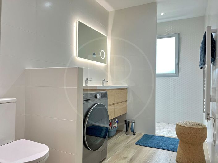 Image No.15-3 Bed House for sale