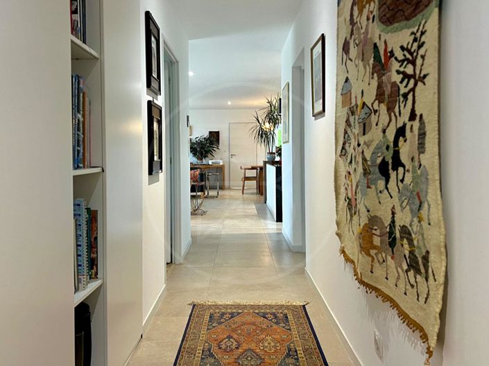 Image No.16-3 Bed House for sale