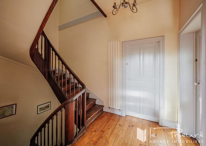 Image No.14-7 Bed House for sale