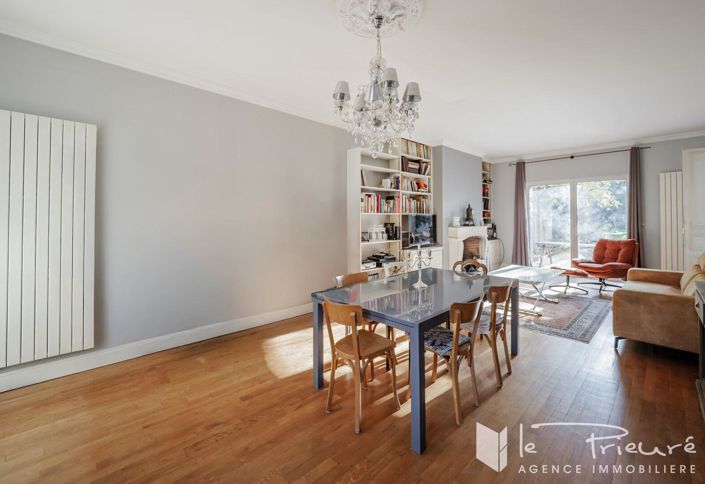 Image No.6-7 Bed House for sale