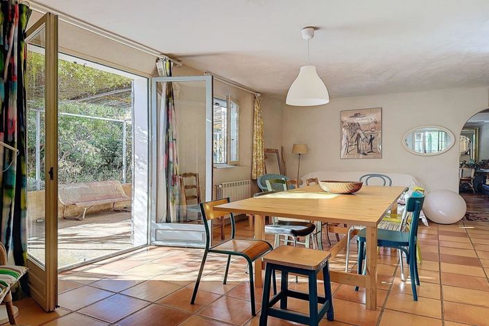 Image No.34-4 Bed House for sale