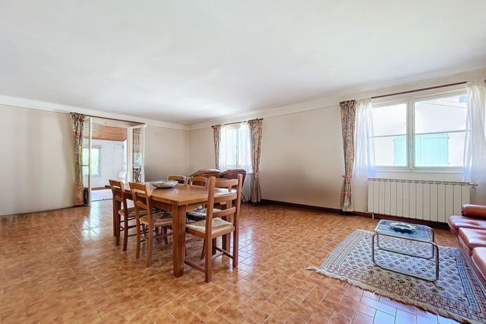 Image No.10-House for sale