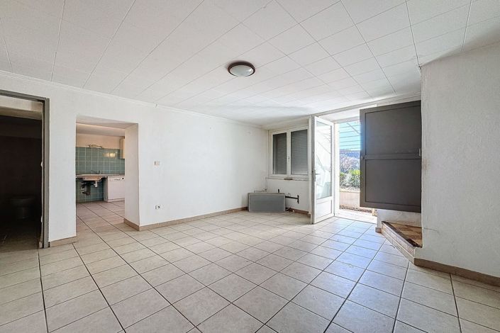 Image No.13-5 Bed House for sale